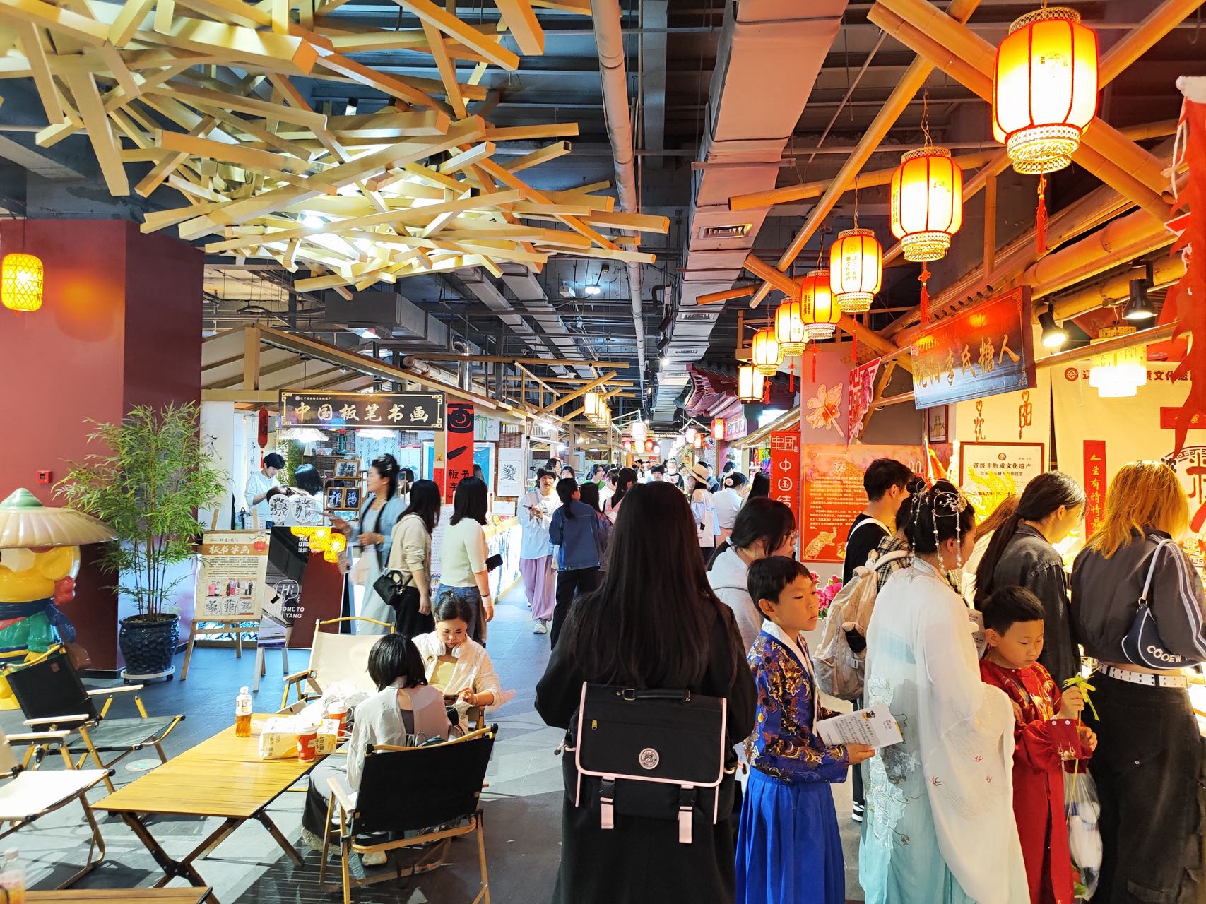 Cultural and creative market at HK01 Fashion Hall