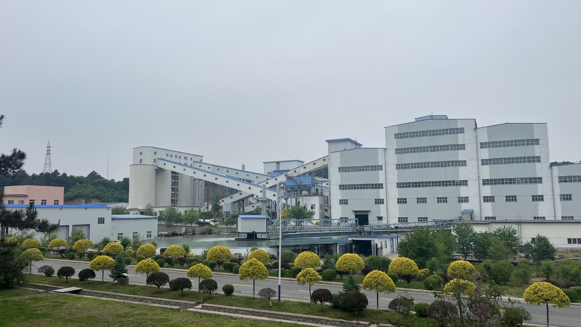 罕王抚顺铁矿选矿设施实景